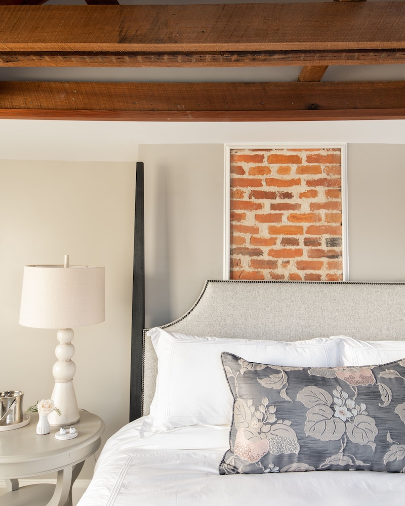 134 Prince Luxury Boutique Hotel - photo 13