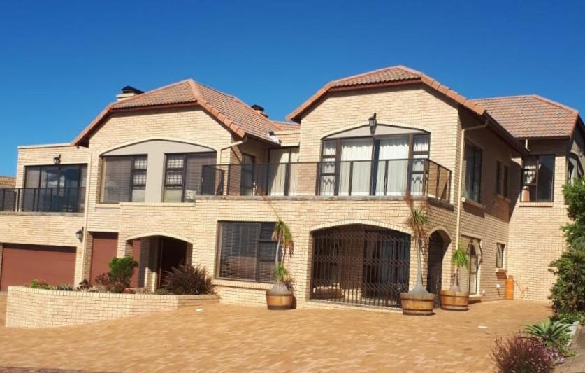 Golf & Tides in Mossel Bay, South Africa