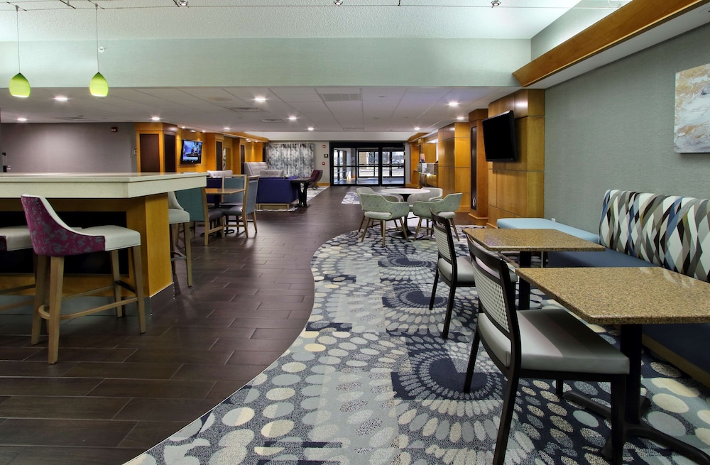 Hampton Inn Hagerstown I 81 - photo 38