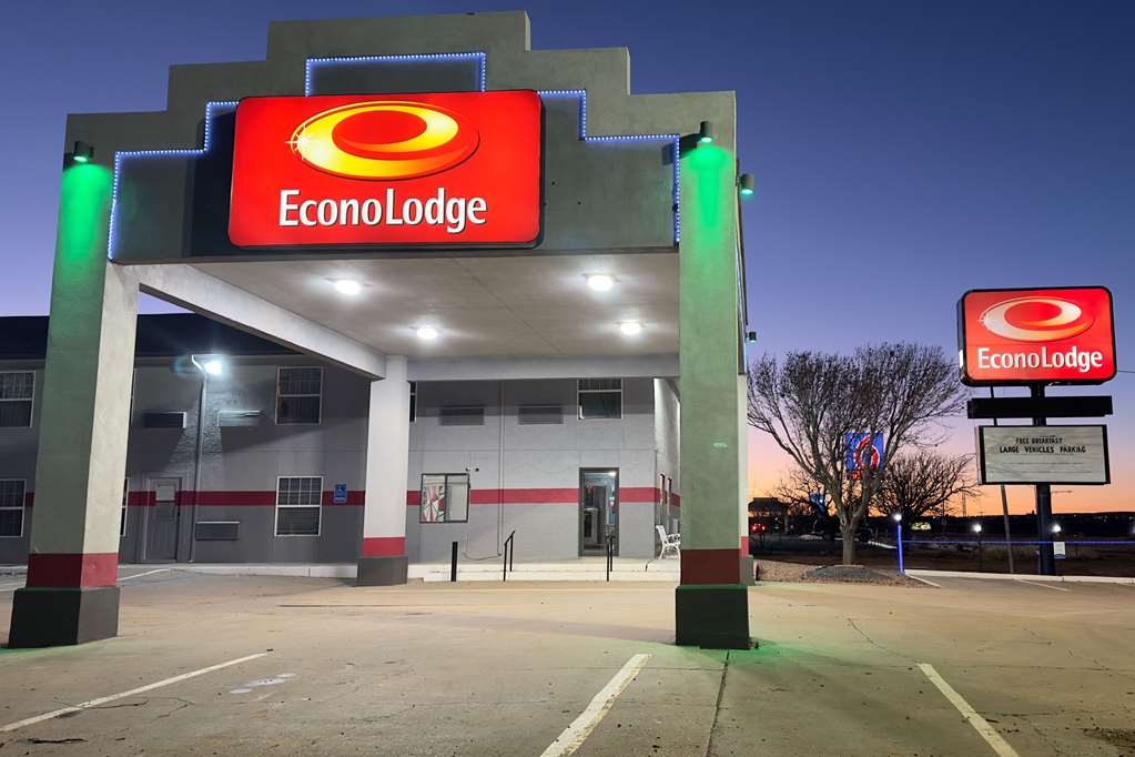 Econo Lodge Tucumcari Route 66 - photo 6