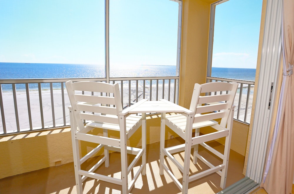 Casa Playa Resort - photo 104