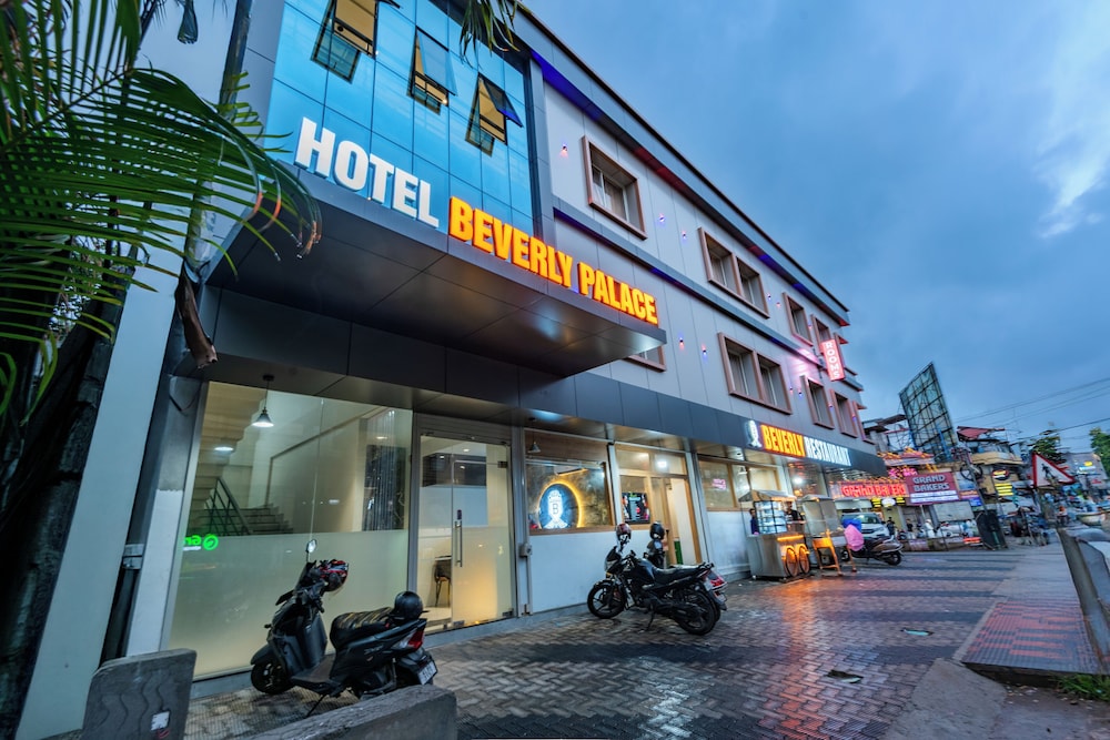 Hotel Beverly Palace Kozhikode Hotel and Restaurant in Kozhikode, India