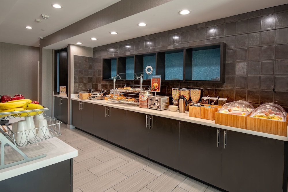 SpringHill Suites by Marriott Dallas Central Expressway - photo 54