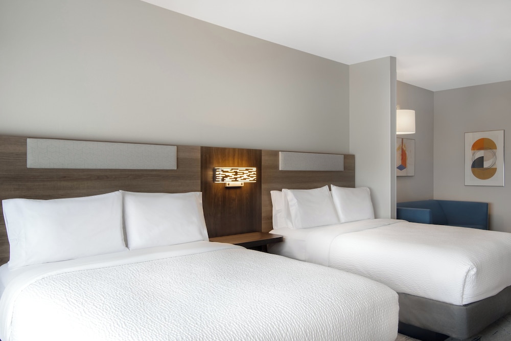 Holiday Inn Express Hotel & Suites Prattville South by IHG - photo 9