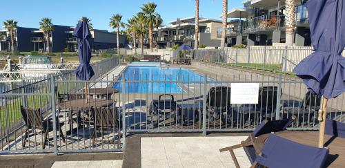 Waterways Renaissance A Touch Of Class — 4-Star Luxury Hotel in Whitianga, New Zealand