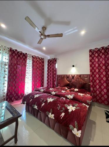 The Meer Mansion — 4-Star Luxury Hotel in Srinagar, India