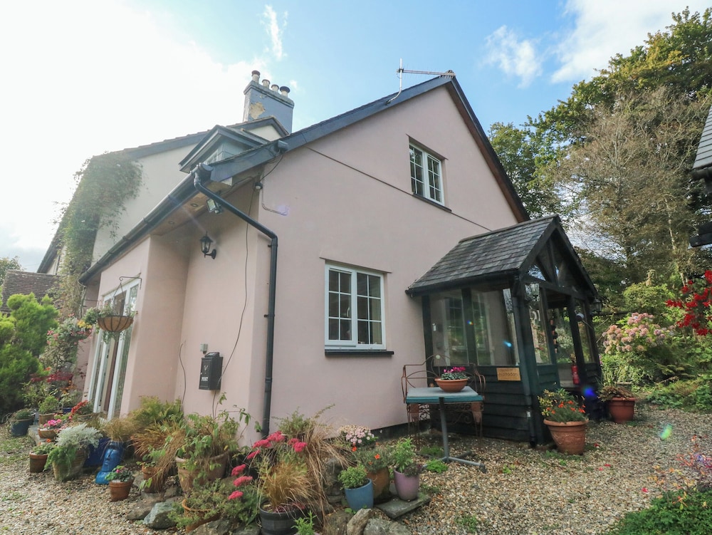 Nattaden Fourwinds — Okehampton