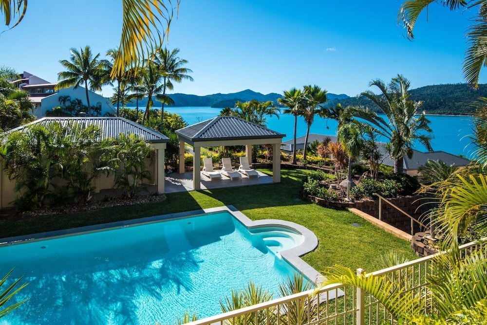 La Bella Waters 1 Wide Ocean Views — hotel in Whitsundays