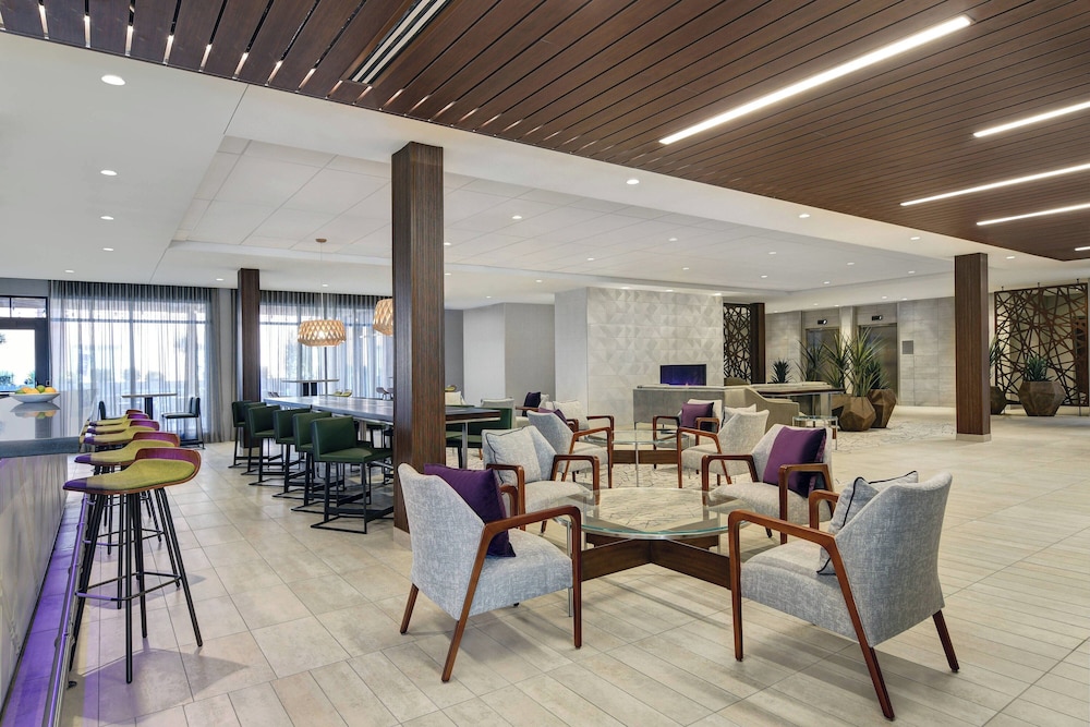 Courtyard by Marriott Manhattan Aggieville - photo 4