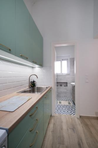 Piraiki Coastal Accommodation — 4-Star Luxury Hotel in Piraeus, Greece
