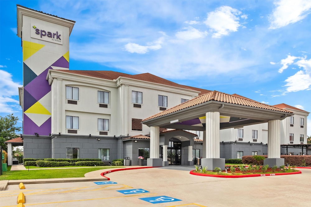 Spark By Hilton Houston Hobby Airport - photo 42