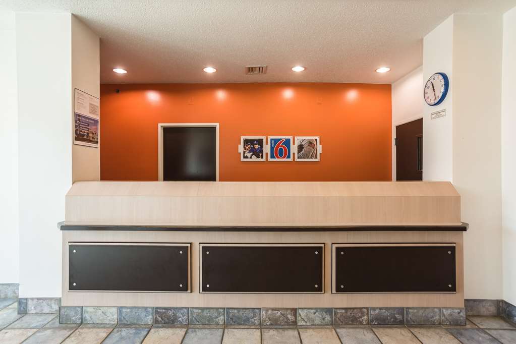 Motel 6 Dale IN - photo 33