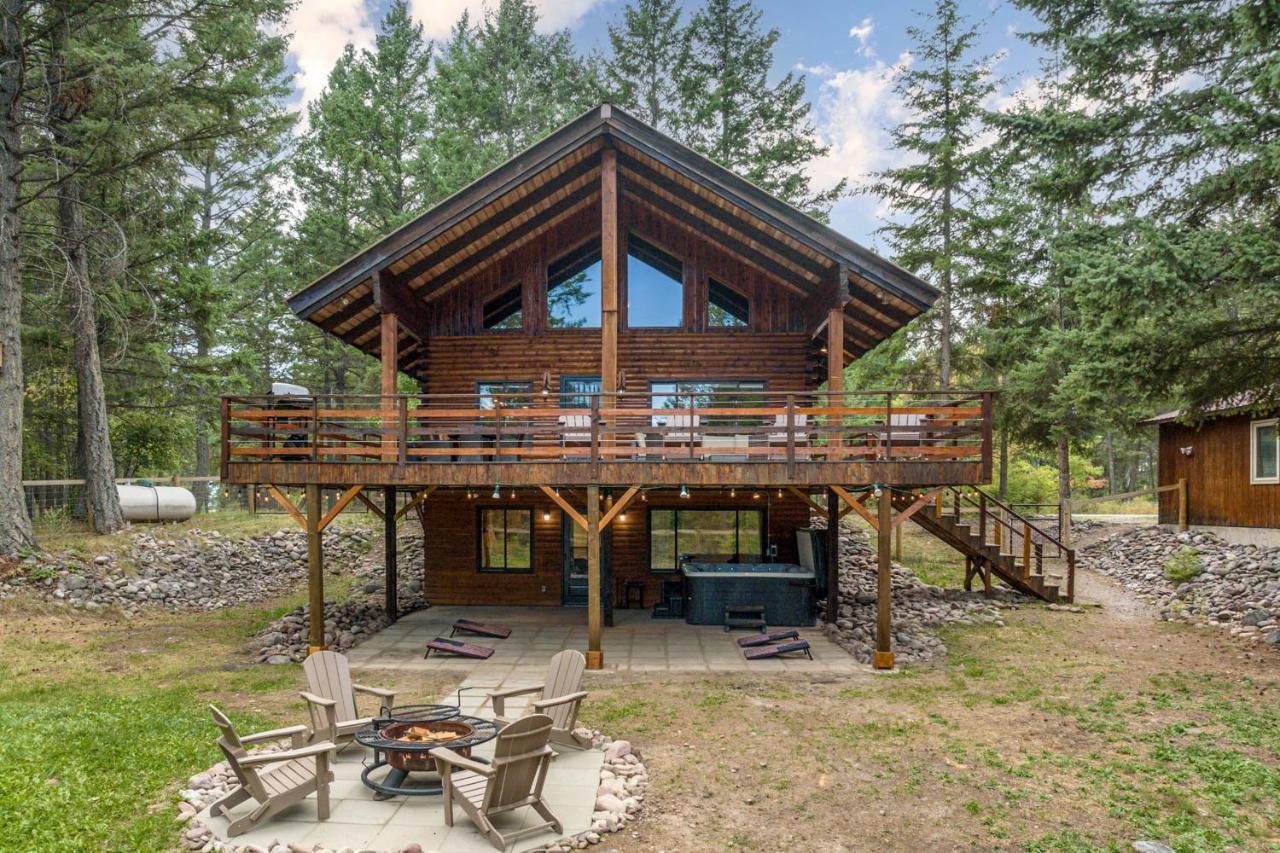 Log Cabin Lookout — 4-Star Luxury Hotel in Bigfork, United States