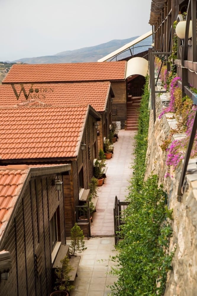 Wooden Arcs Resort & Spa in Al Mastabah, Jordan