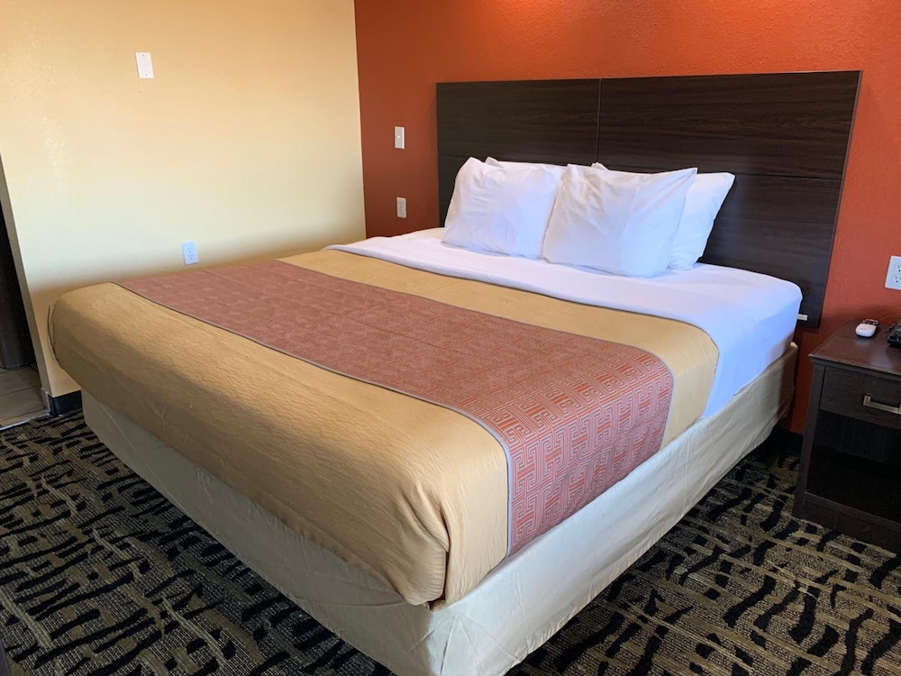 Journey Inn - photo 8