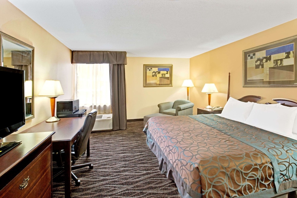 Sonesta Select Hotels Statesville - photo 7