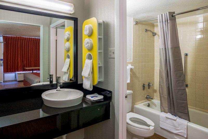 Motel 6 Marietta GA Atlanta Northwest - photo 26