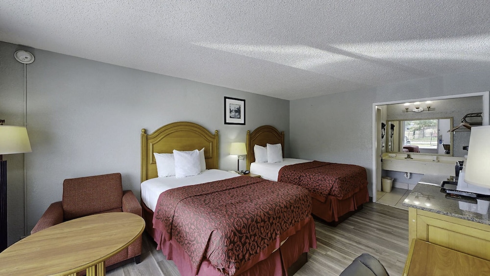 Days Inn by Wyndham Orlando Downtown - photo 13