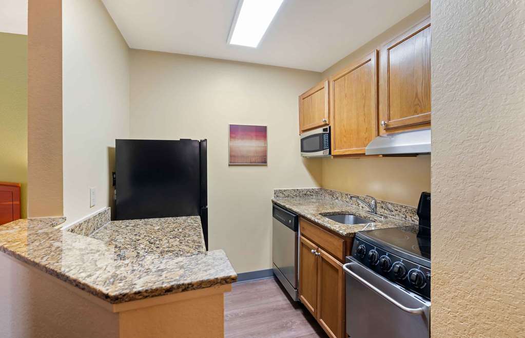 Extended Stay America Suites Norfolk Virginia Beach - photo 25