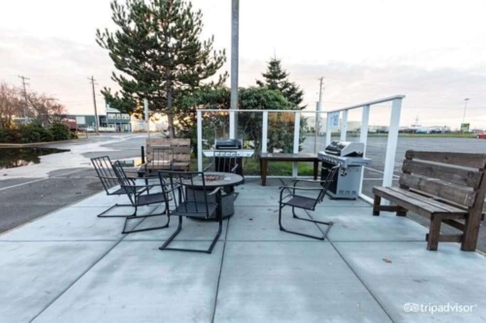 Astoria Riverwalk Inn - photo 37