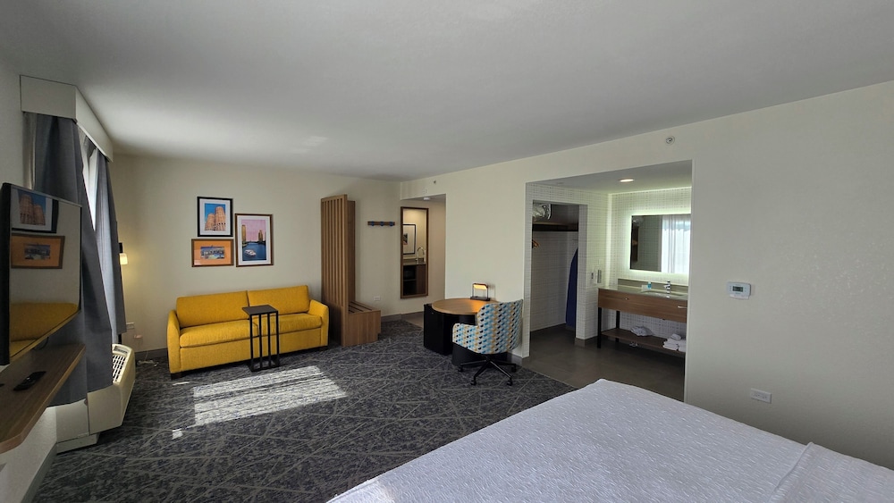 Hampton Inn & Suites Chicago Deer Park - photo 25