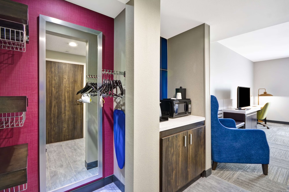 Hilton Garden Inn Tulsa Broken Arrow - photo 9