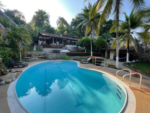 Las Palmeras casa en Melgar — 4-Star Luxury Hotel in Melgar, Colombia
