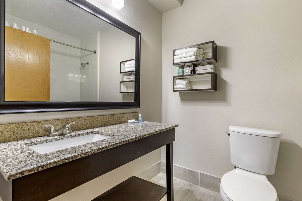 Quality Inn Spartanburg Northwest - photo 12