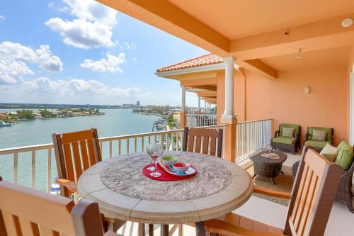 801 Harborview Grande - last minute hotel in Unknown City