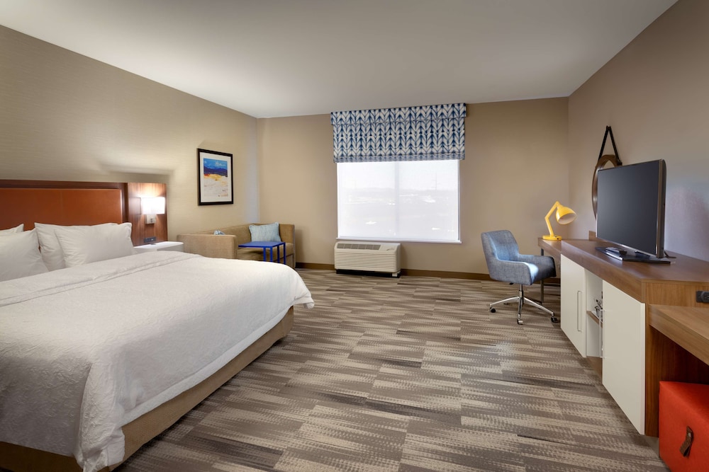 Hampton Inn & Suites Rexburg - photo 11
