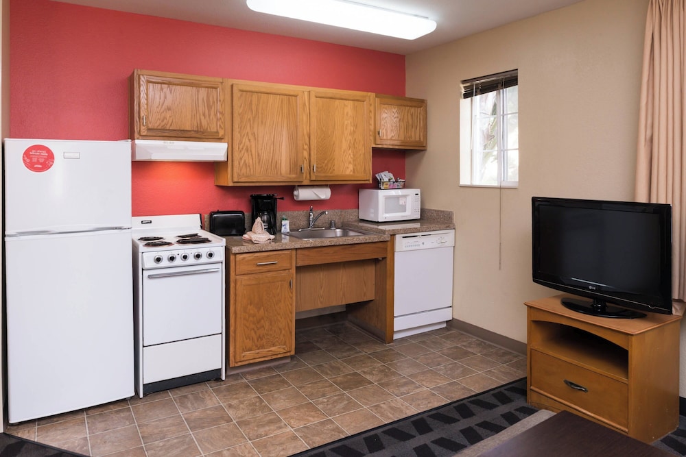 TownePlace Suites By Marriott Anaheim Maingate Near Angel Stadium - photo 11