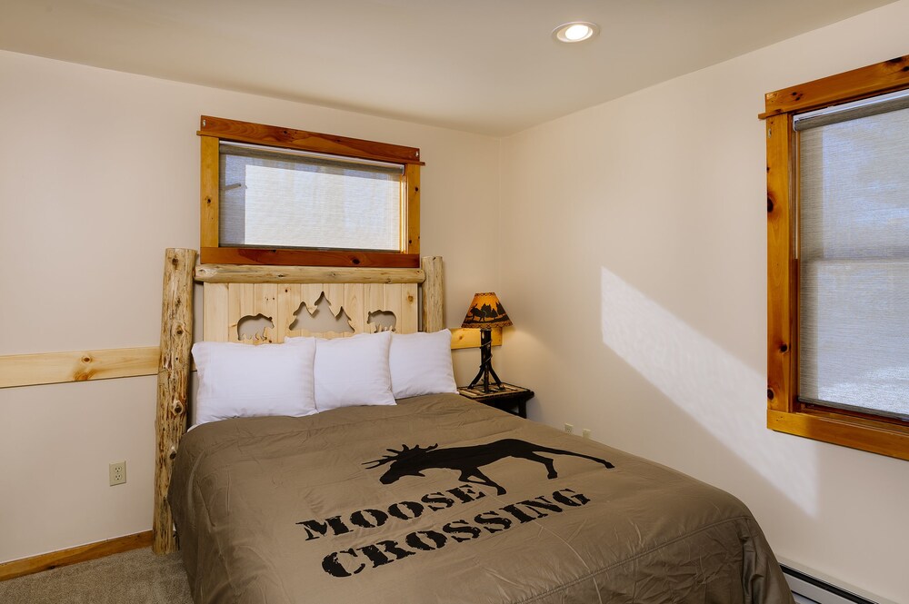 Cobble Mountain Lodge - photo 15