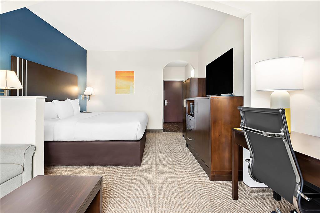 Comfort Suites New Orleans East - photo 26