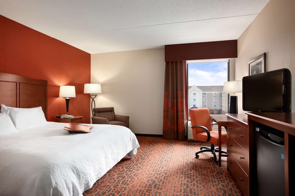 Hampton Inn Boston Braintree - photo 4