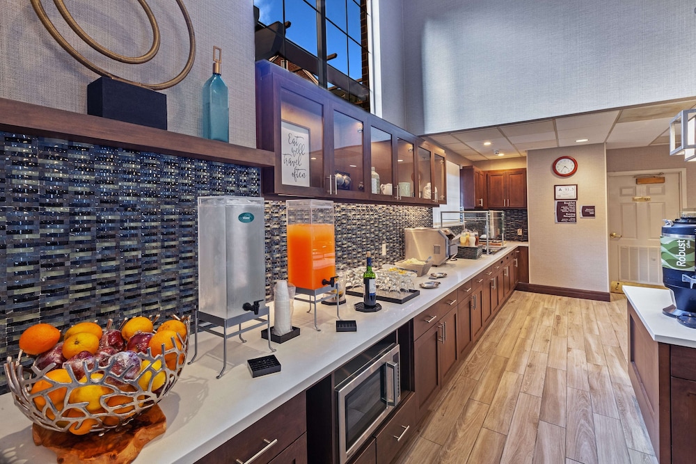 Homewood Suites by Hilton Greensboro - photo 29