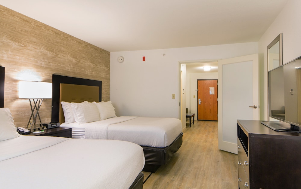 Holiday Inn Bloomington Airport by IHG - photo 7