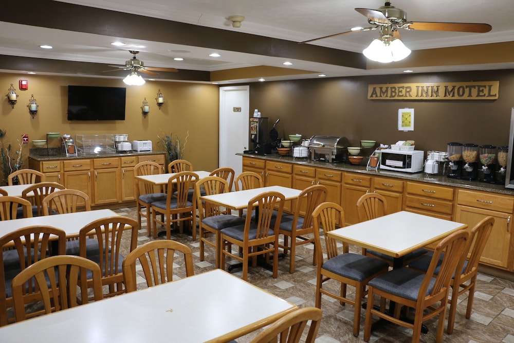 Amber Inn Motel Le Mars - photo 38
