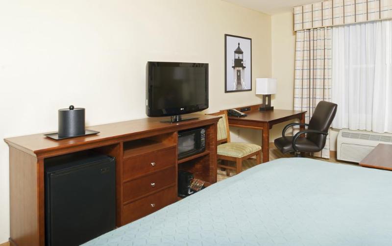 Country Inn & Suites by Radisson Holland MI - photo 3
