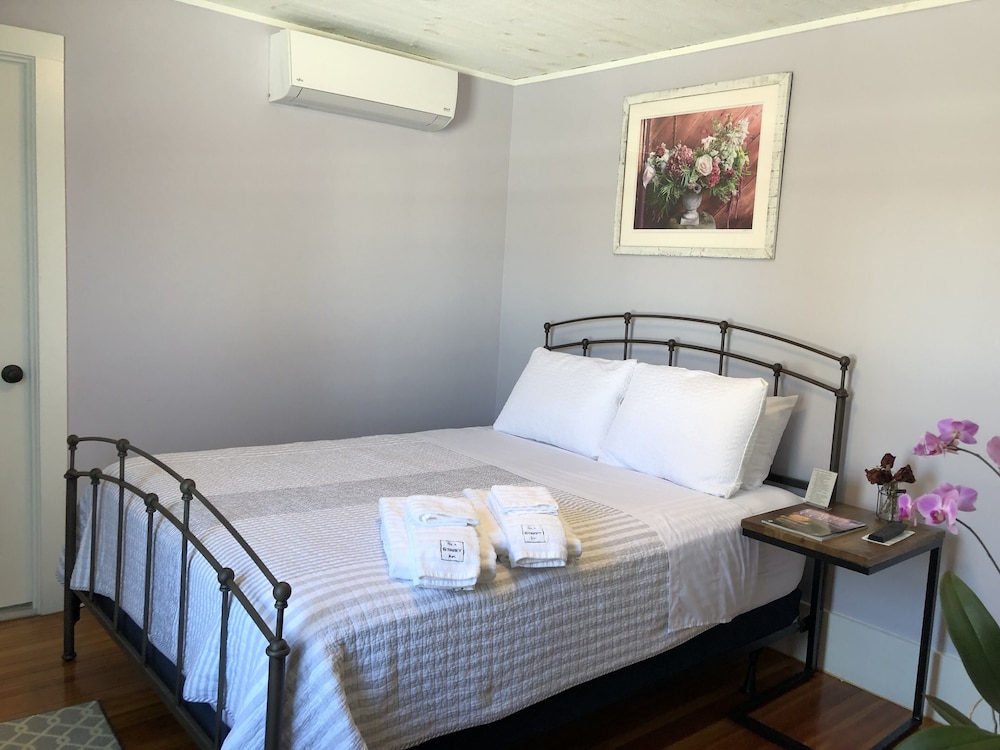 Sea Street Inn - photo 20