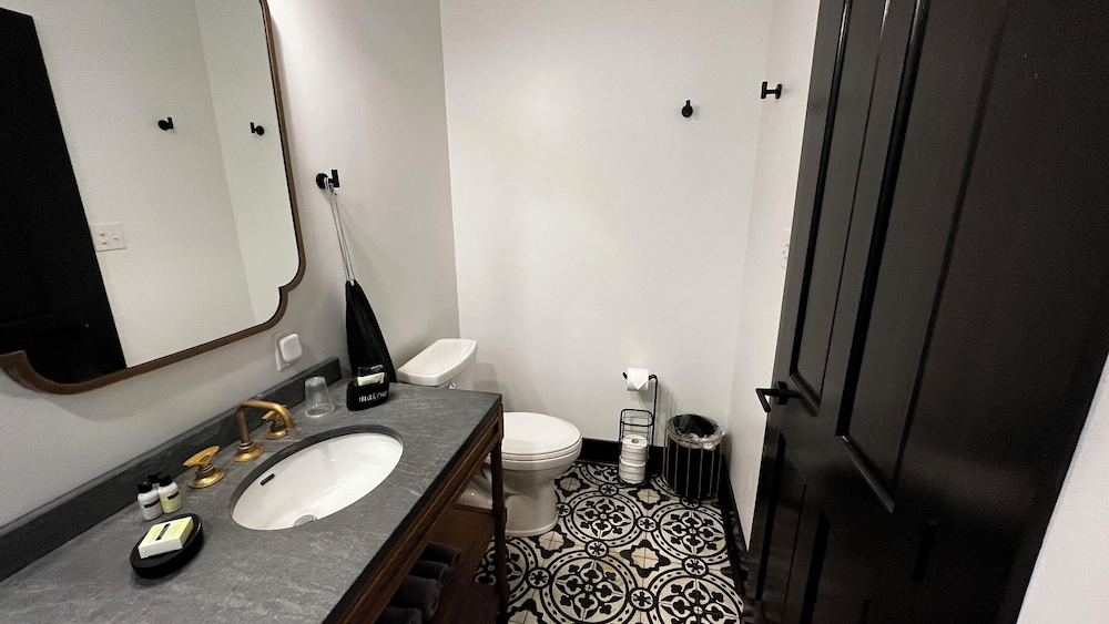 Hotel Giles - photo 45