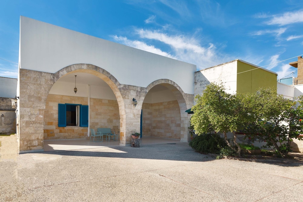 3129 Villetta La Meta by Barbarhouse — 4-Star Luxury Hotel in Nardo, Italy