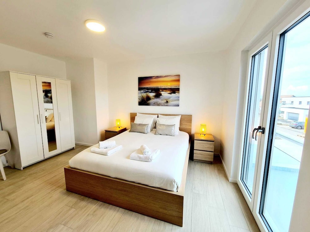 Luxurious 5 bedrooms house — Reckange-Sur-Mess — photo 3
