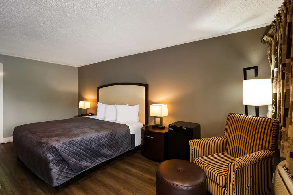 Knights Inn Fayetteville Fort Bragg - photo 10