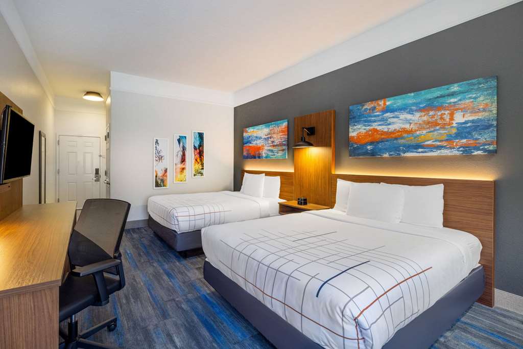 La Quinta Inn & Suites by Wyndham St. George - photo 13