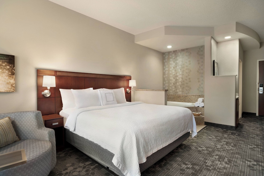 Courtyard by Marriott Middletown Goshen - photo 6