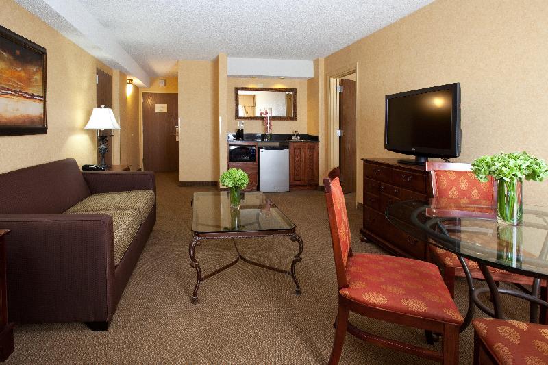 Crowne Plaza Denver Airport Convention Ctr an Ihg Hotel - photo 27
