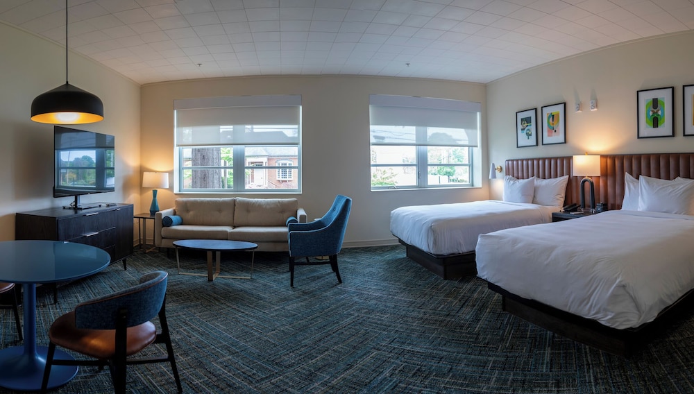 The Holbrook Hotel - photo 18