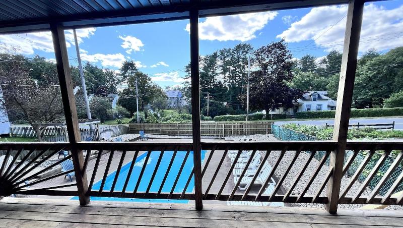 Motel Luzerne - photo 127