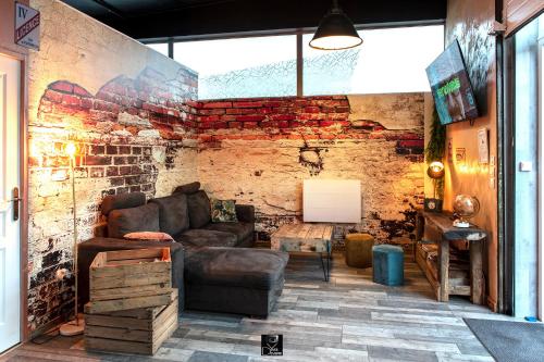 Dormir a L'usine Loft Industriel Atypique - last minute hotel in Unknown City