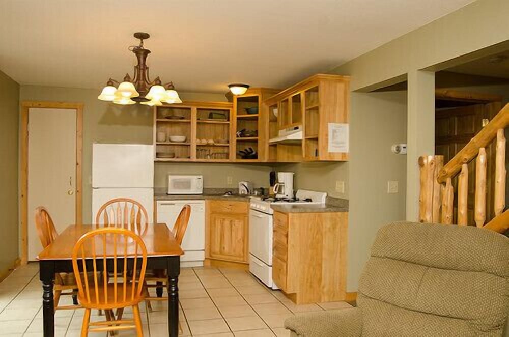 Woodland Beach Resort - photo 103